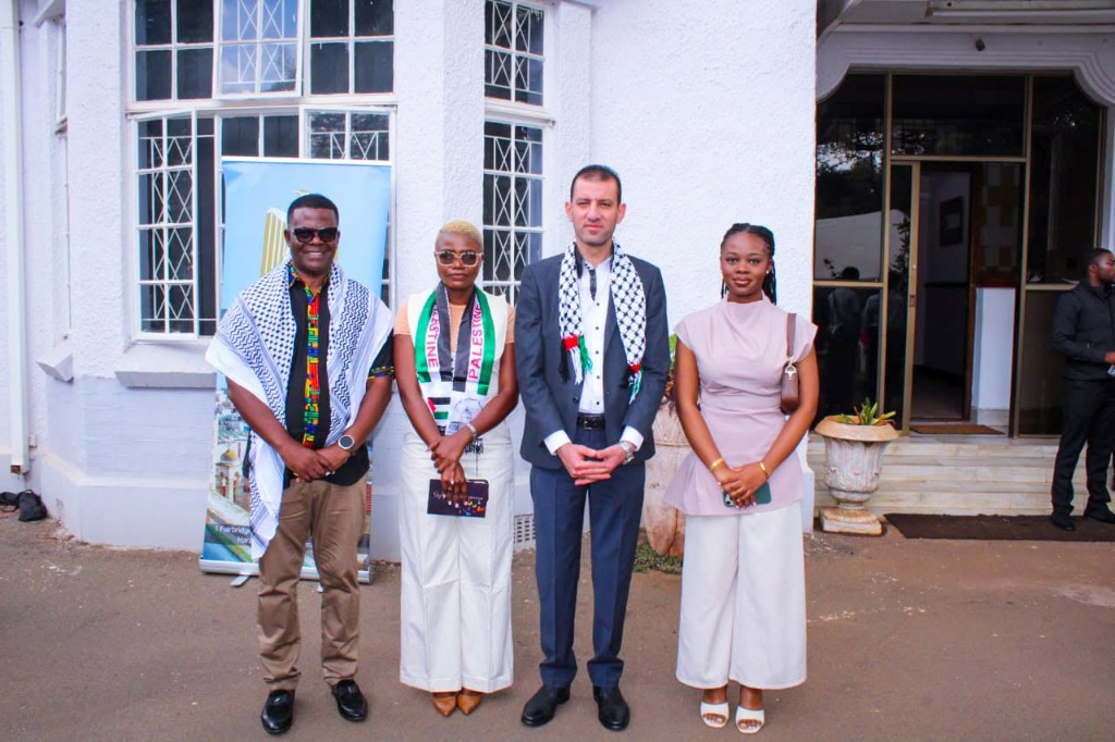 International Delegation & Feature
